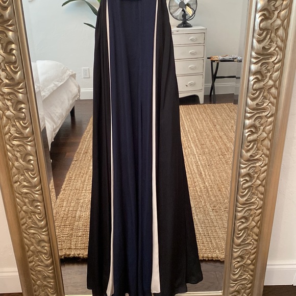 Banana Republic Maxi Dress - Picture 9 of 11